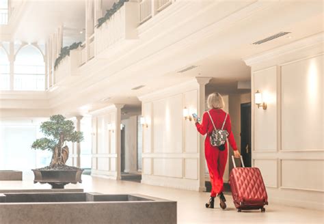 digitalized guest experiences in hospitality industry|The importance of increasing digitization in hospitality.